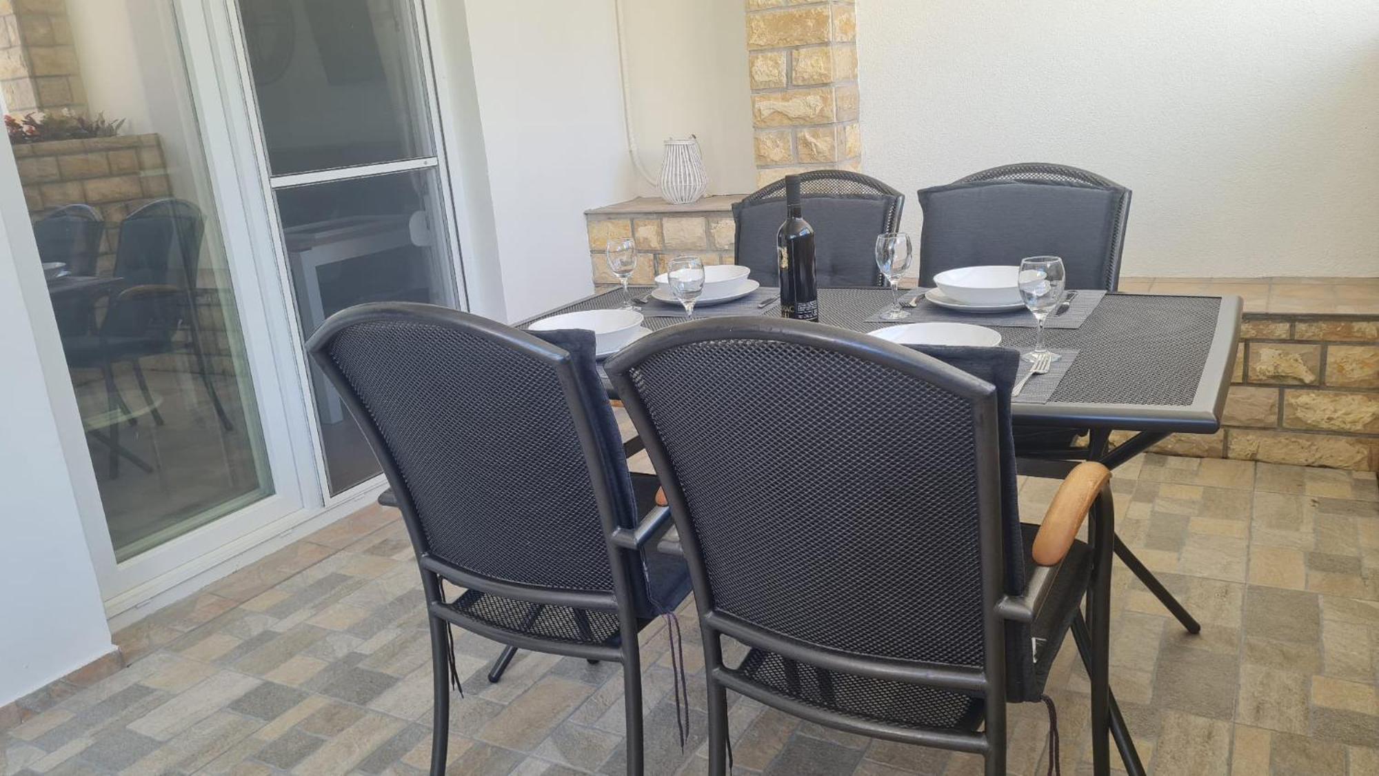 Apartman "Flower Garden" Razanac Exterior photo